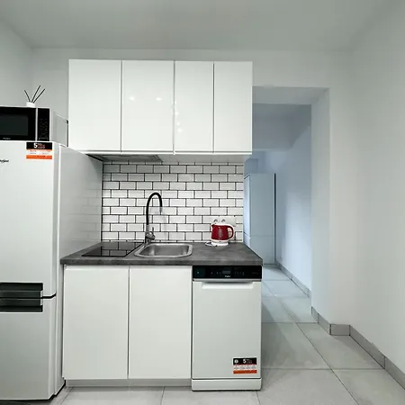 Soleole Apartament *